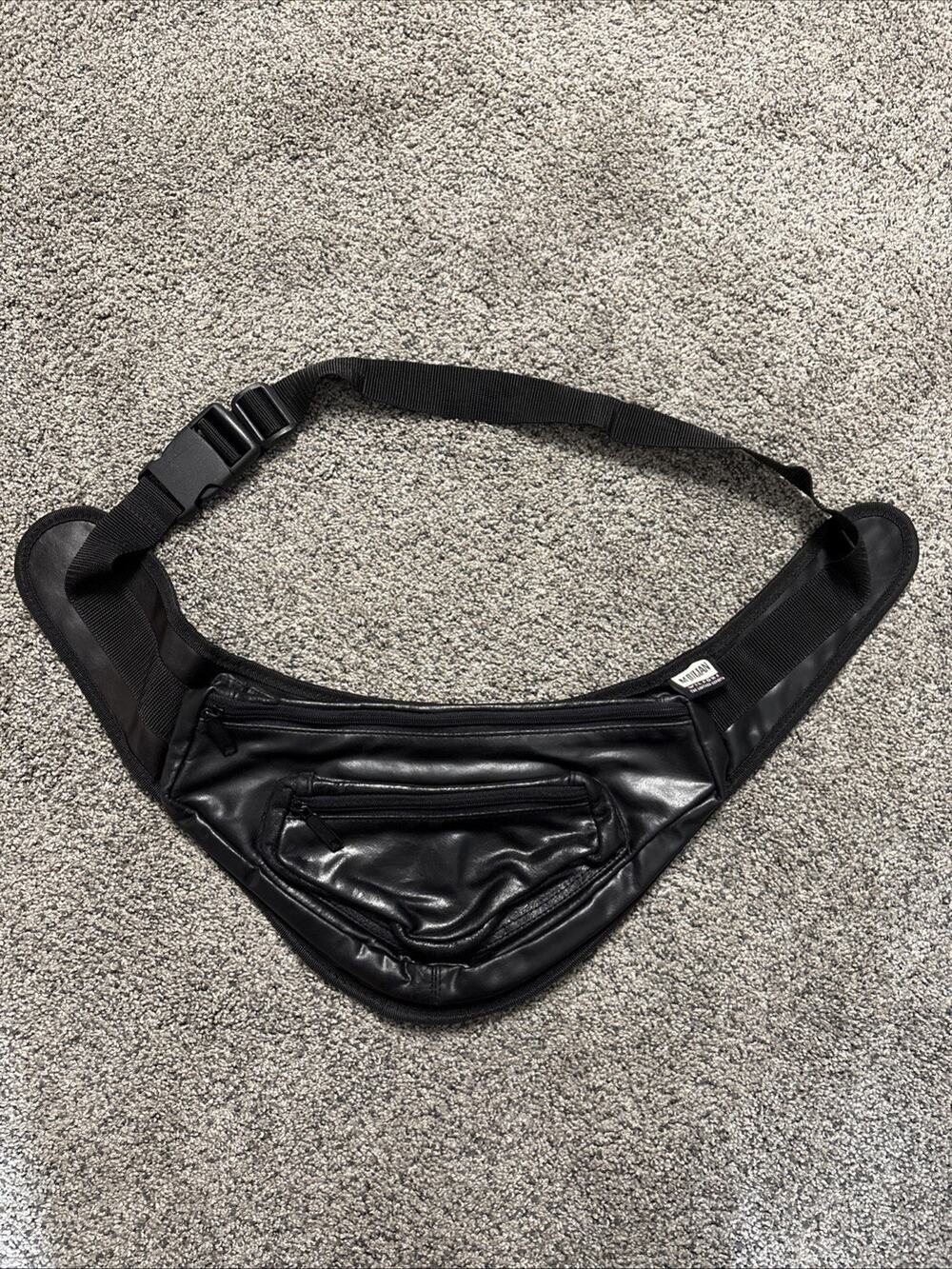 Wilson's Leather M. Julian Unisex Black Leather Fanny Pack